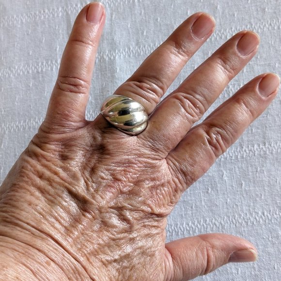 Chunky 8.5g Sterling Ring-Chapal Zenray - Picture 2 of 6